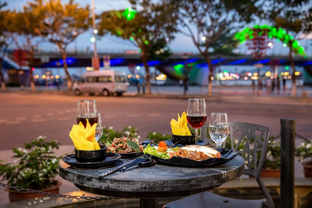 Da Nang Riverside Hotel Exteriér fotografie